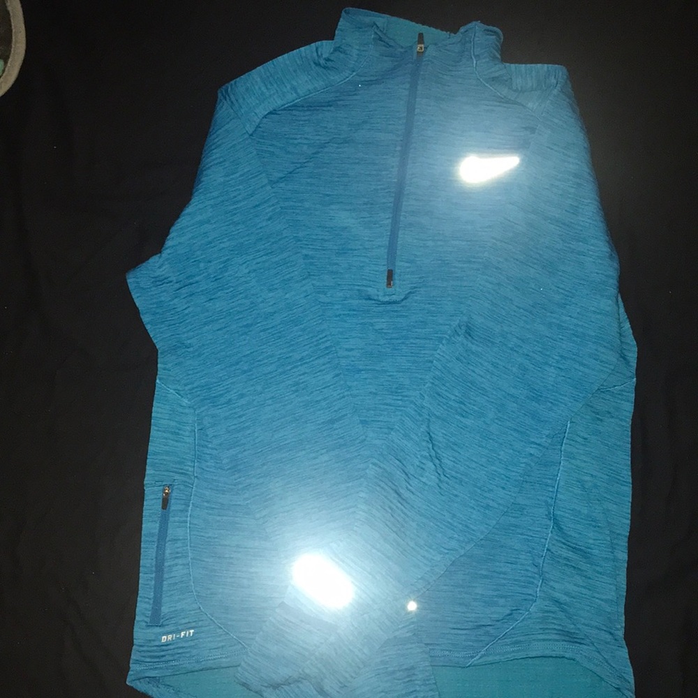 Nike quarter zip top
